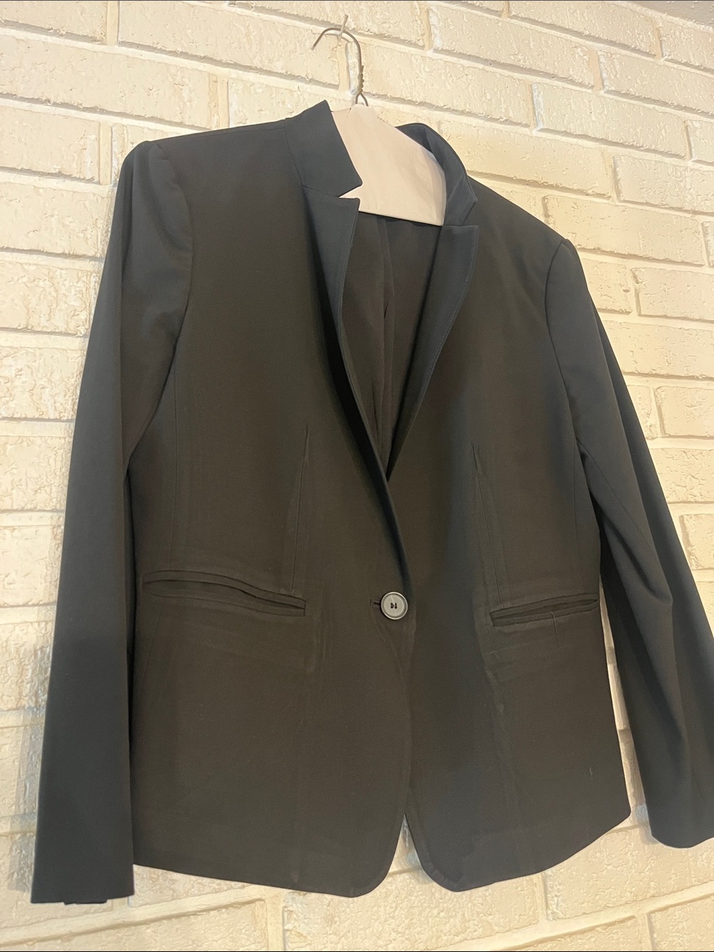 Ann Taylor Black Single-Button Blazer